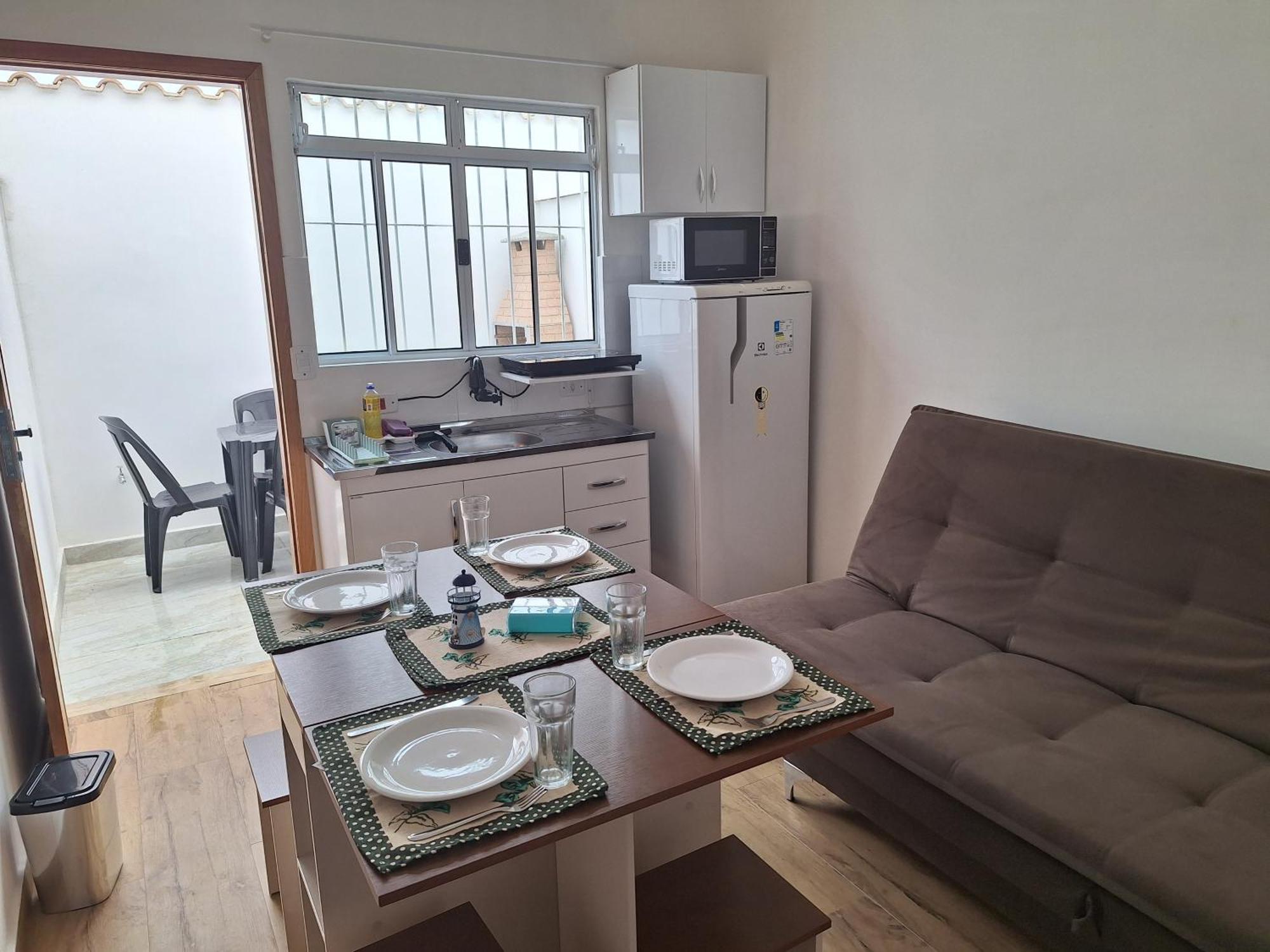 Residencial Caetano, Micro Casa Com Churrasqueira Privativa E Piscina Do Condominio, Infantil, Adulto E Hidromassagem * Guaruja